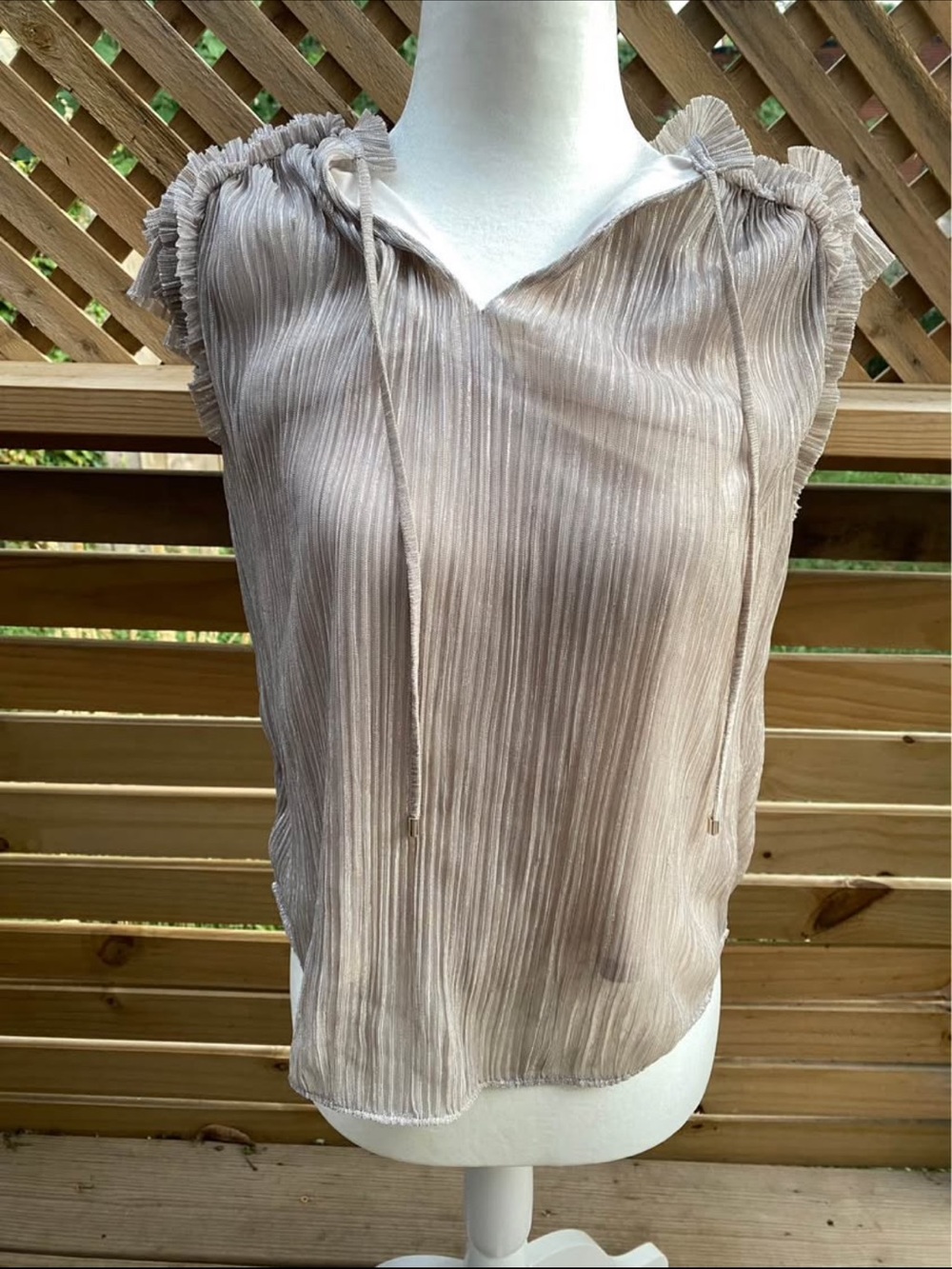 White House Black Market Taupe Pleated Ruffle-Trim Sleeveless Top